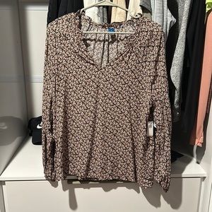 Floral long sleeve blouse